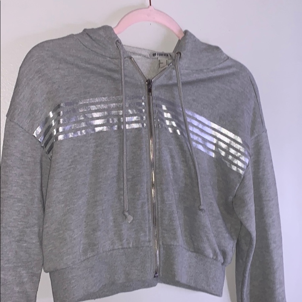 Cropped jacket